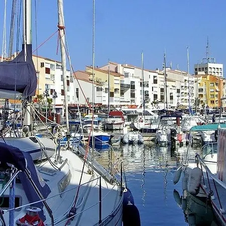 Emeraude Dans