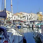 Emeraude Dans